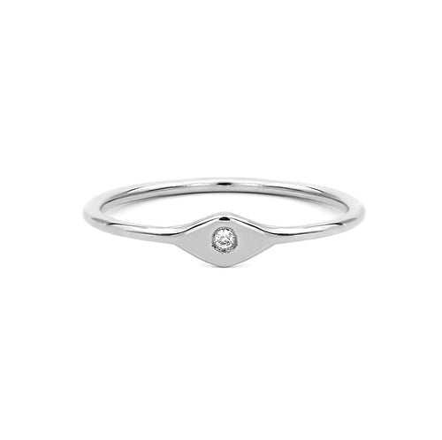 Solitaire Round Diamond Promise Ring