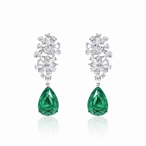 Pear green zircon earrings