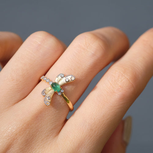 Emeralds Ring With Diamond