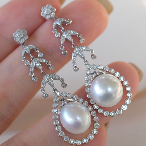 Salt Water Baroque Pearl Earring with Diamond