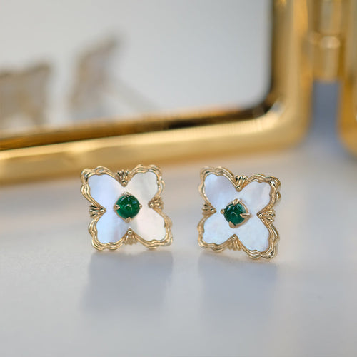 Emerald Earring With Mother of pearl