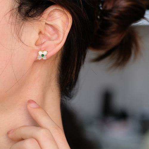 Emerald Earring With Mother of pearl