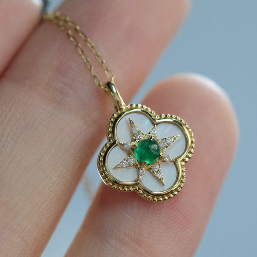 Emerald Pendant With Mother of pearl Diamond