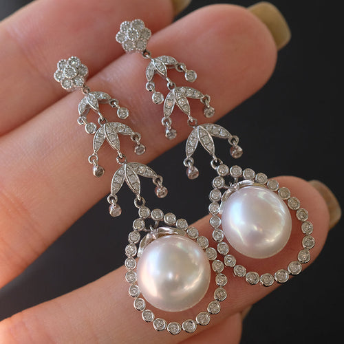 Salt Water Baroque Pearl Earring with Diamond