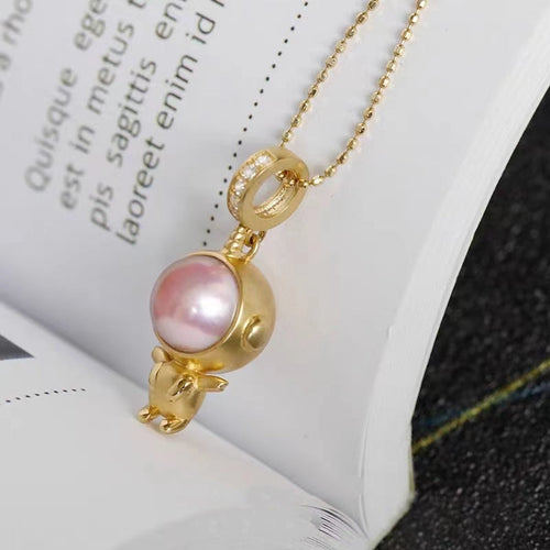 Akoya Pearl Pendant with Diamond