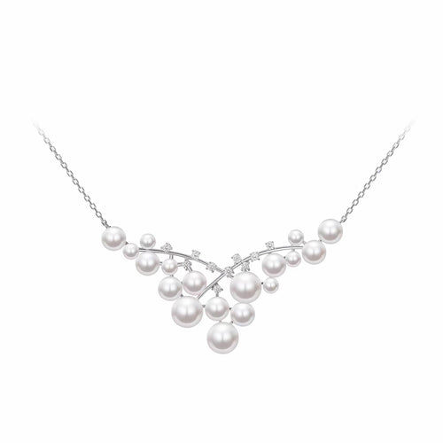 Multi size pearl necklace