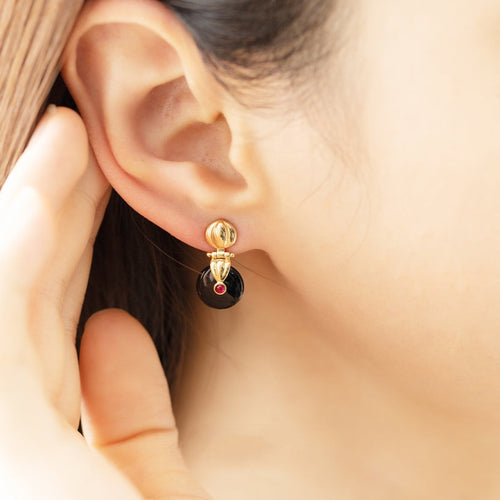 Onyx Earrings with ruby