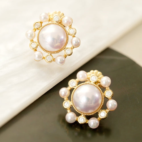 Akoya Pearl Earrings with Diamond