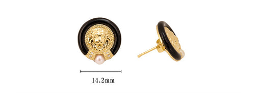 Lion Diamond Earrings With Akoya Pearl And Black Onyx