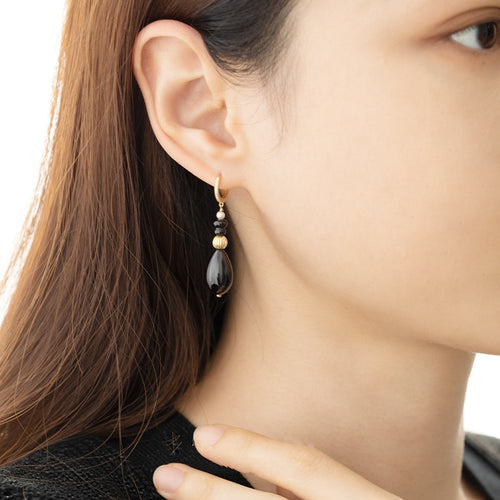 Black Spinal Drop Earrings