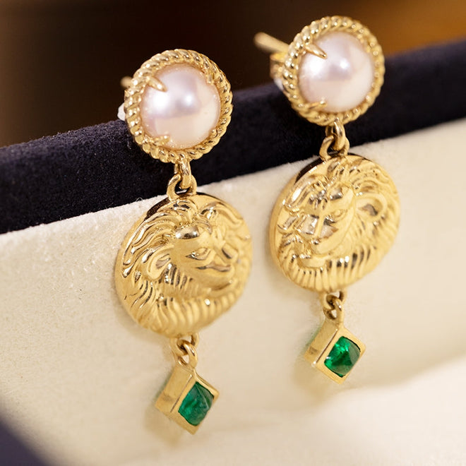 Akoya Pearl Earrings with Emerald