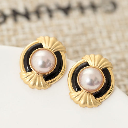 Akoya Pearl and Black Onyx Earrings